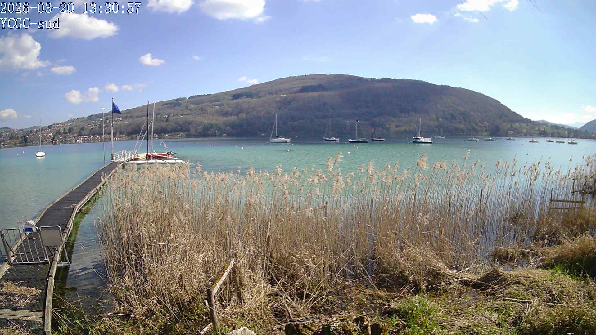 Vue Sud du lac de Paladru
