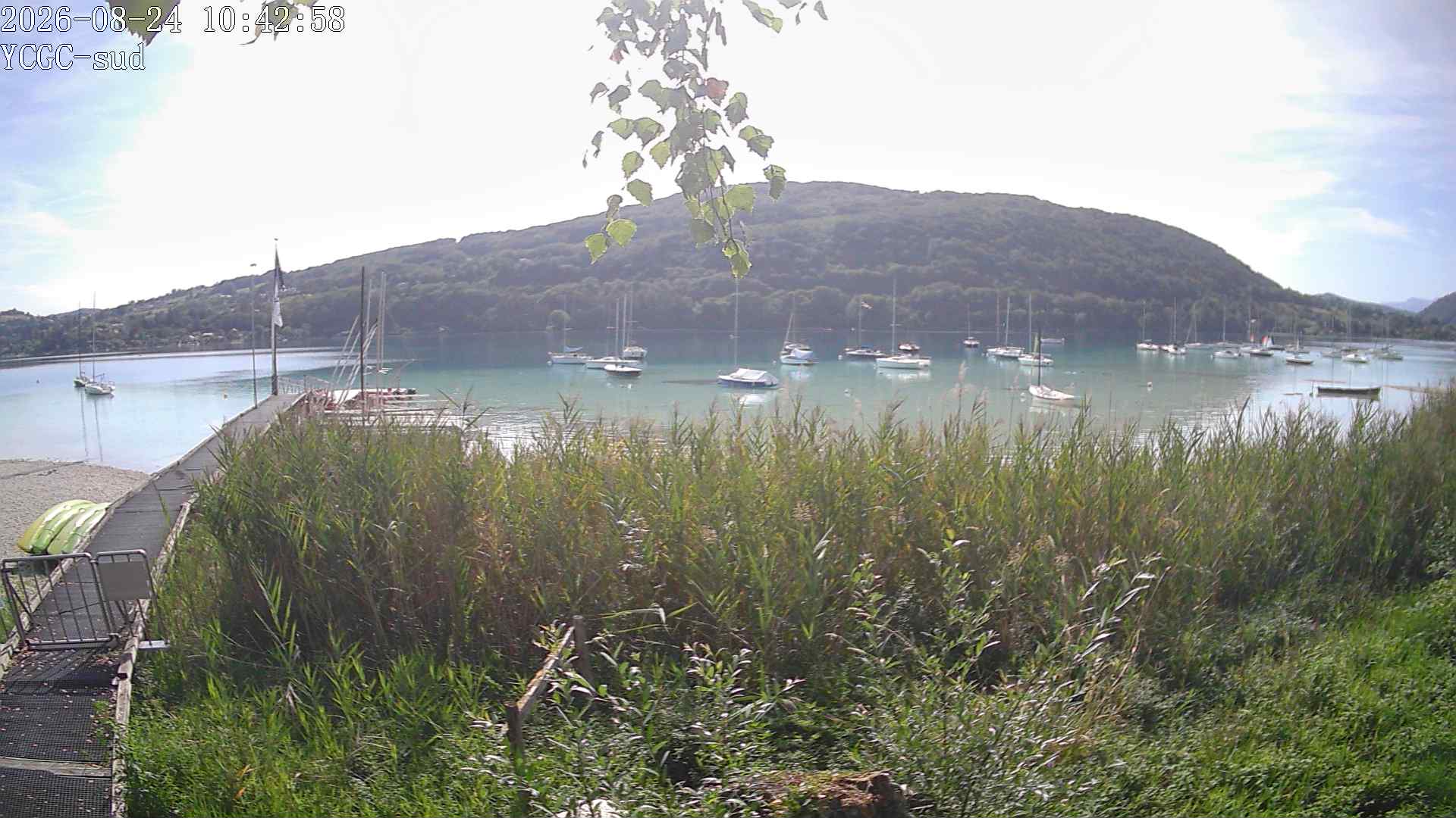 Vue Sud du lac de Paladru